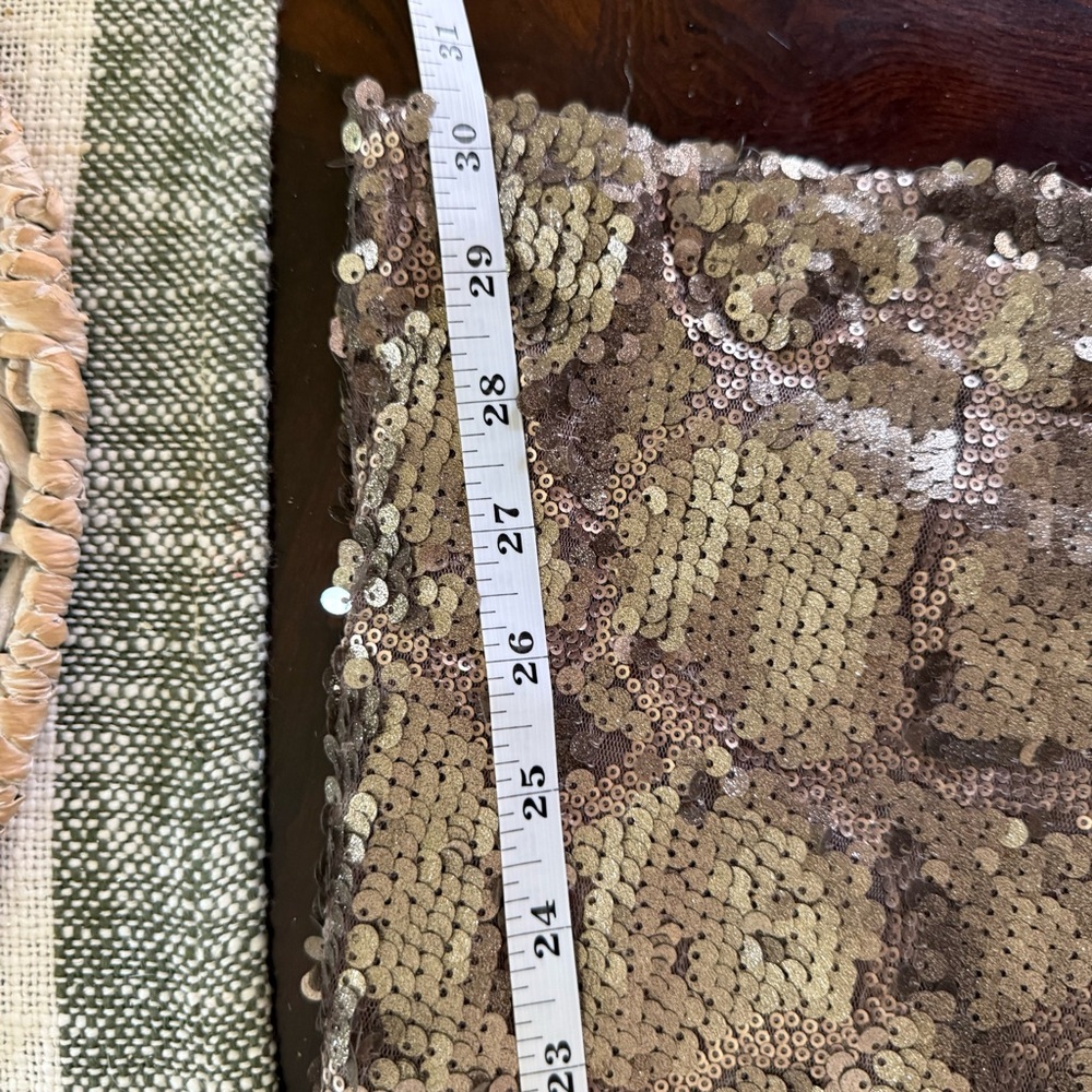 NWT UA Motel purpura dress in sequin antique gold - Picture 7 of 8